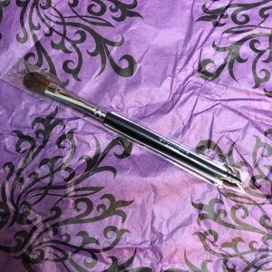 Younique Concealer Brush